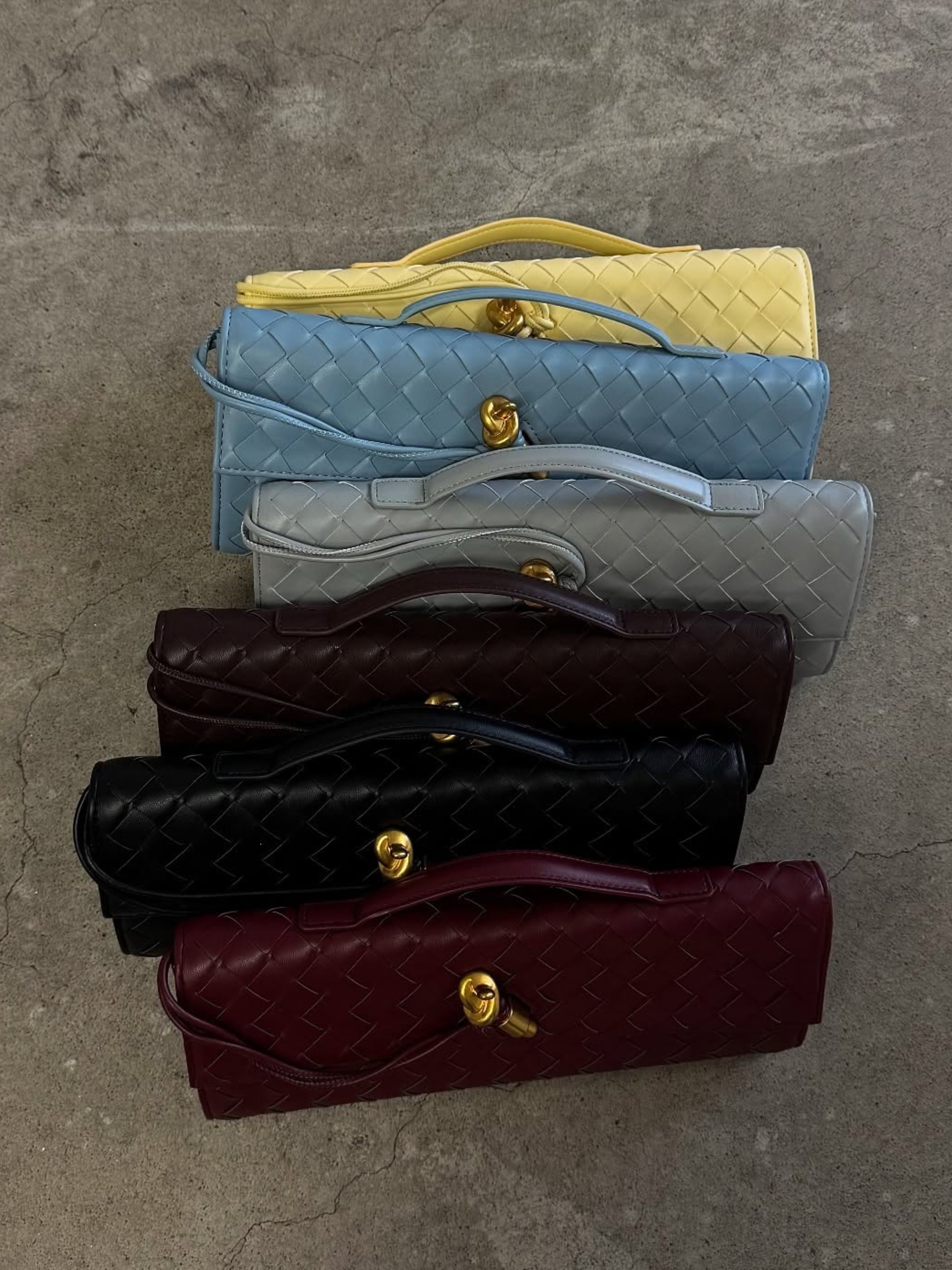 Camila | Elegantná tkaná kabelka s štíhlym dizajnom