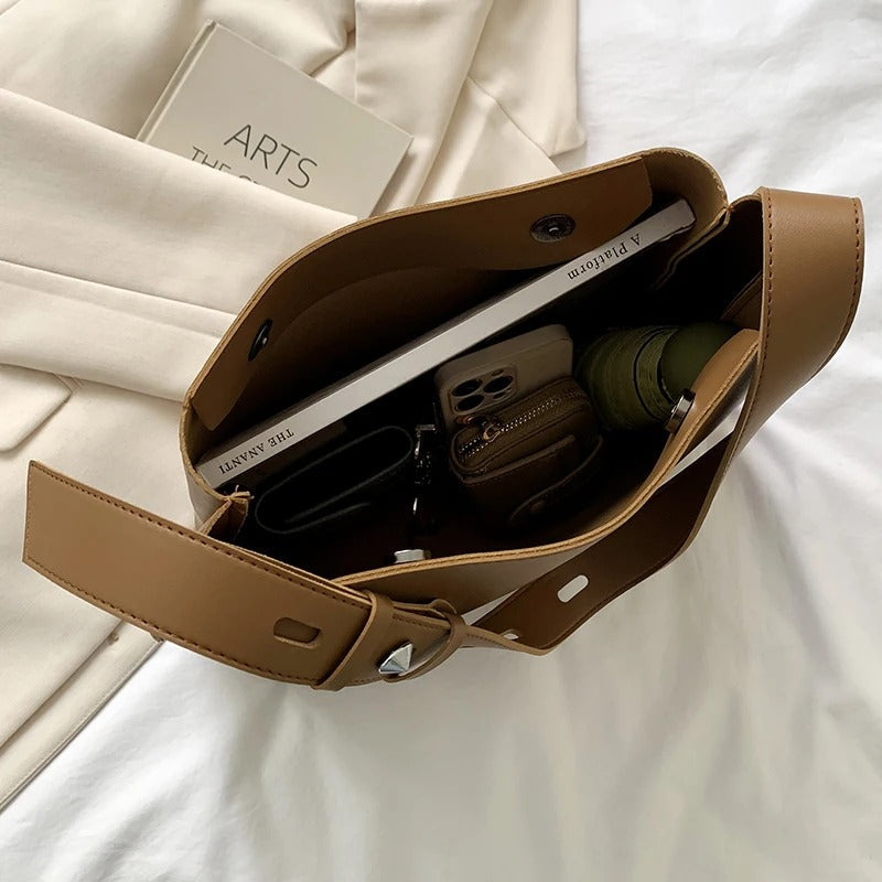 Zara - Priestranná Dámska Taška