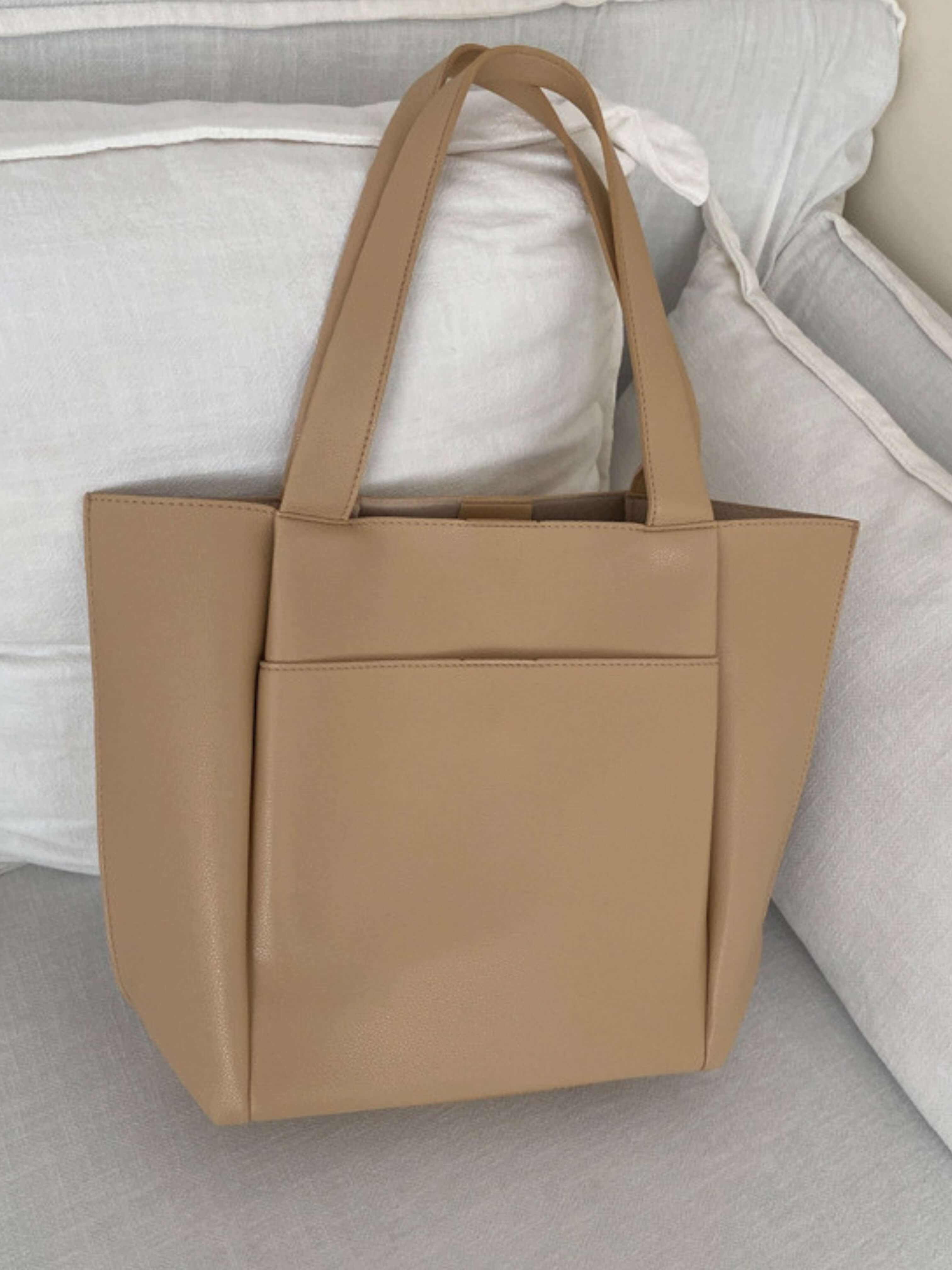 Clara | Klasická štruktúrovaná taška na rameno pre každodenné nosenie