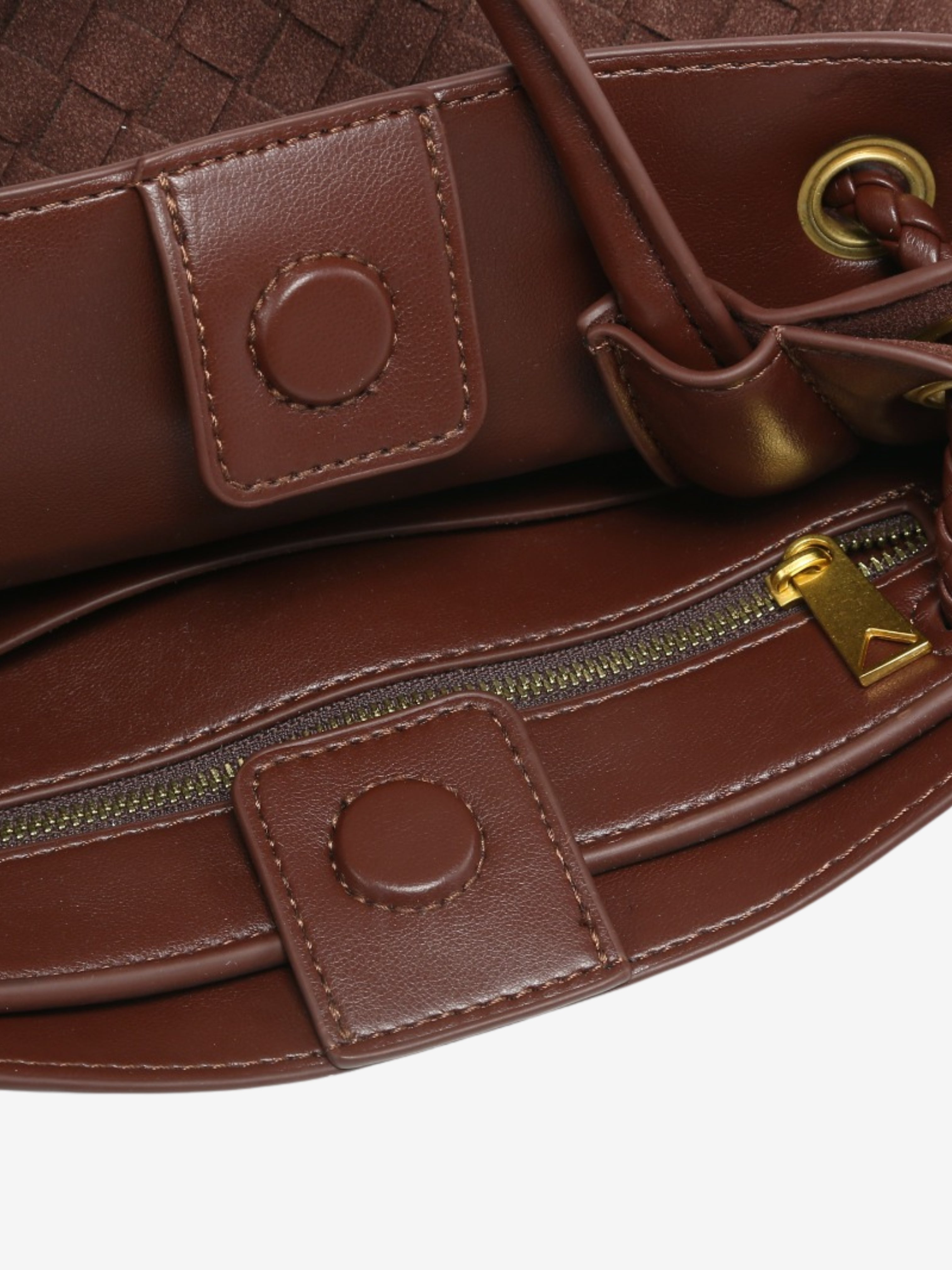 Malia | Kompaktná tkaná crossbody taška s textúrovaným vzorom