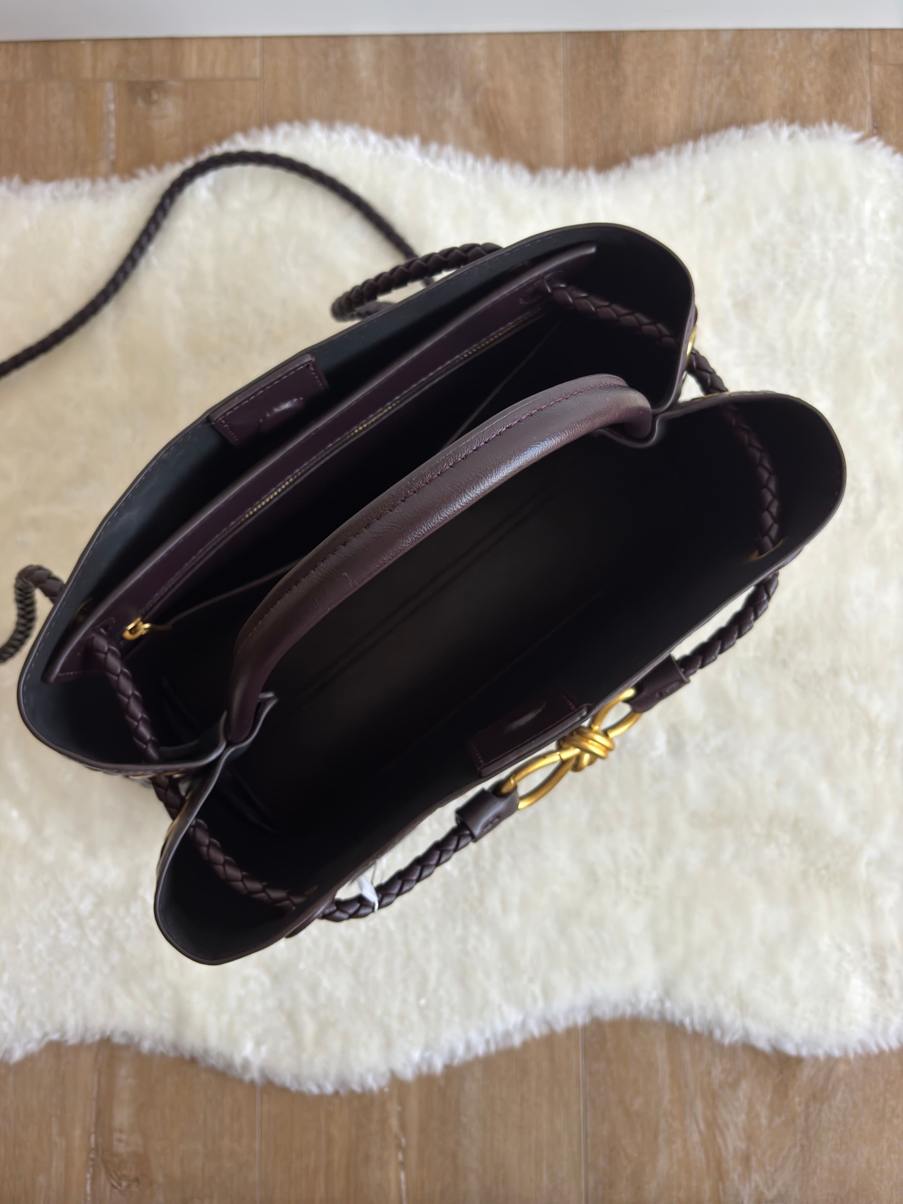 Vivienne | Nadčasová oversized tkaná kabelka