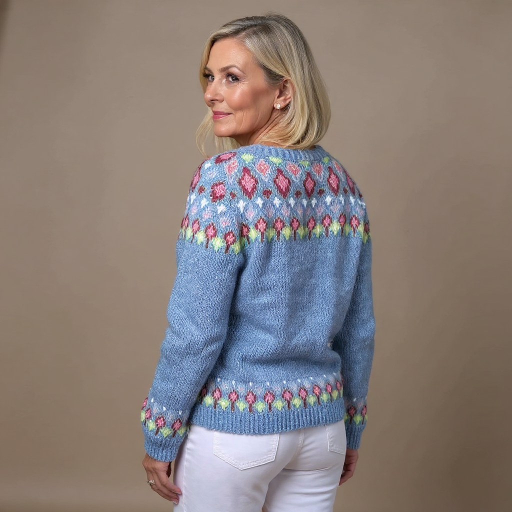 Quinnie | Vintage Icelandic Sweaters